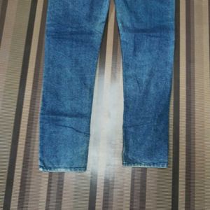 Z-33 Size 30 Slim Fit Women Denim Jeans