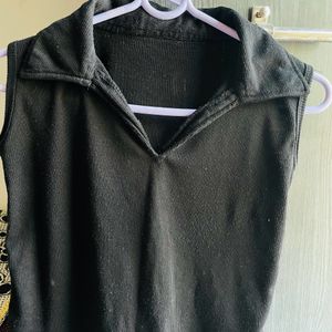 Black V Neck Collar Top