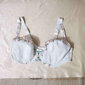 White Designer Bra From Fantasie