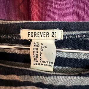 Forever 21 : Blue Grey Striped Pullover