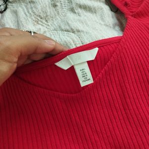 Clearance💥H&M Brand New Cherry Red Puffed SleeveT