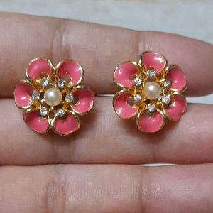 Pinkish Peach Flower Studs with Pearl and Stones