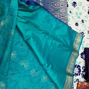 Sea Green Saree With Blouse