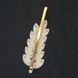 Pearl Leaf Flower Hairpin