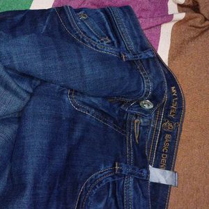 Max Combo Jeans 👖 paint Offer