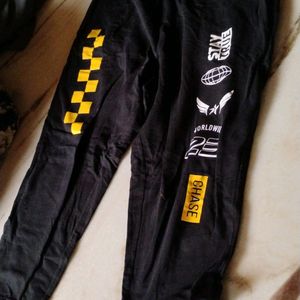 Trackpant