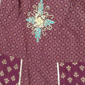 Maroon Golden Printed Ethnic Kurti