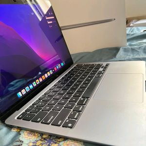 MacBook Air M1 Super Fine Condition