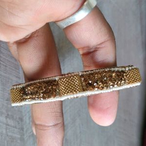 GOLDEN STAINLESS STEEL BANGLE PAIR FOR WOMEN