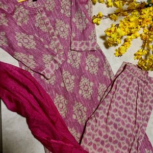 Women Dailywear Kurta Set with Dupatta 🎀💓