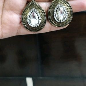 Antique Earrings With Stone