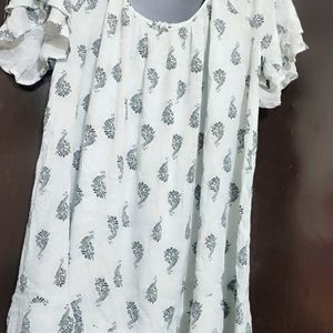 Off White Printed Top For Girl Or Woman 42 Bust