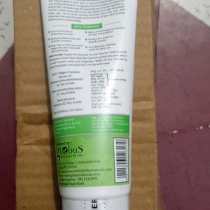 Globus 75g Face Wash