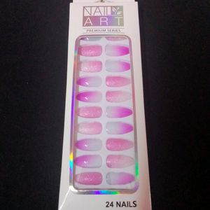 NEW NO USED FAKE NAILS WITH STICKER GLUE.