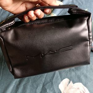 Mac Black Travel Pouch