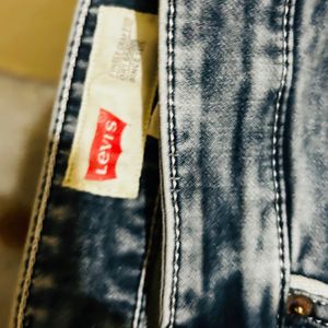 Jeans Is In New Conditions