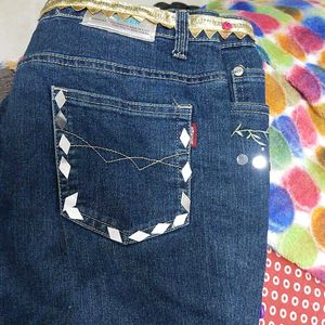 Customized Jeans Can Wear 32 To 34 Waist