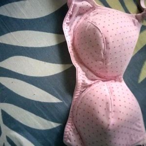 🍒Soft Padded Pink Colour💗