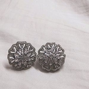 Ad Stud Earrings Beautiful