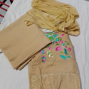 Preety Punjabi Look Suit