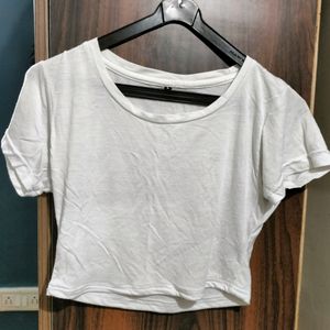 Basic Crop Tee