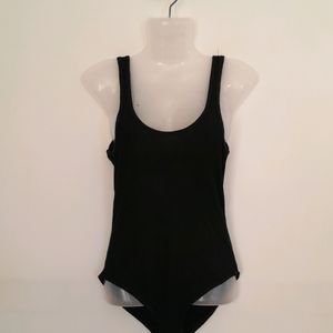 Black Top (Women's)