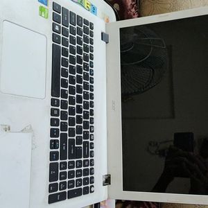 Acer Aspier E-15 16GB RAM 512 GB SSD 2GB GFX