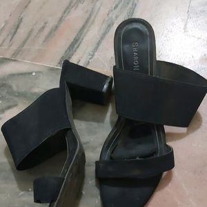 Black Elastic Strap Heels