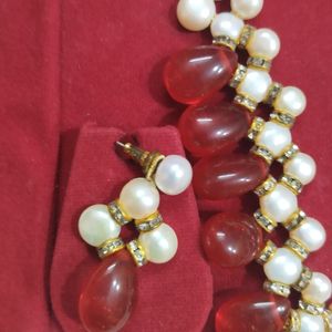 Jewellery Set With Cover