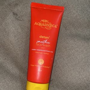 Aqualogica Detan Facewash