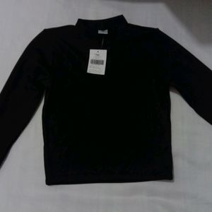 Long Sleeves Top (Brand New).