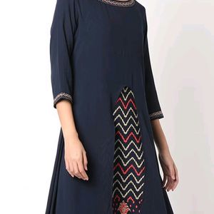 Avaasa Mix And Match Kurti 2 In 1