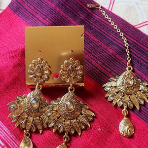 Earrings With Mangteeka