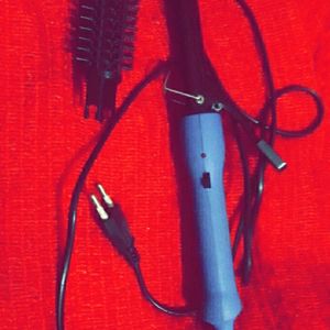 Nova Hair Curler With Comb