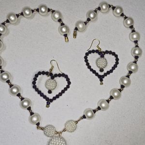 White Pearl And Purple Crystal Bead Nacklace Set