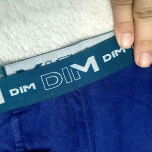 32 Size Dim Look