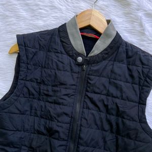 Zara Man gillet sleevless quilted jacket