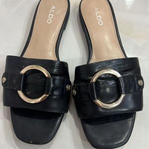 Aldo Flats