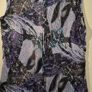 Printed Sleeveless Shirt For Women