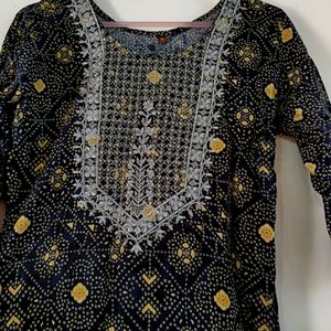 Kurta Women