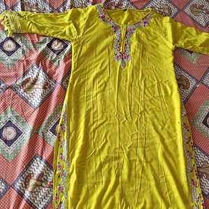 Kurti, Pant And Dupatta Set