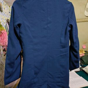 Ajio Navy Blue Full Sleeves Blazer