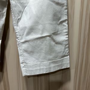 Reitmans White Capri