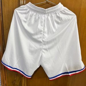 NIKE FRANCE HOME WHITE SHORTS SIZE - M (30-34)