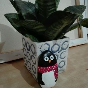 Cute Handpainted Penguin (Height-3.5 inch)