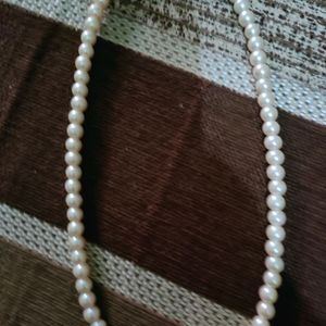 Pure Pearl Necklace