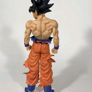 SON GOKU LIMITED EDITION WITH 2 REPLACEABLE HANDS