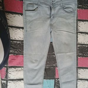 Denims Slim Fit Jeans 👖