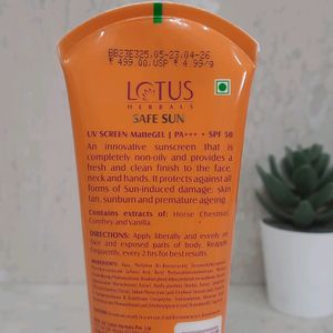 Lotus Herbal SUNSCREEN