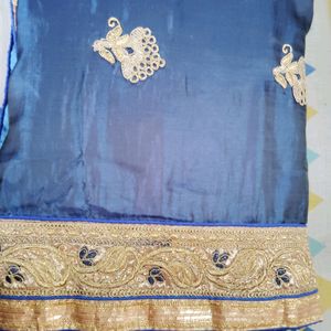 2 Color Saree. Navy Blue and Cream Saree